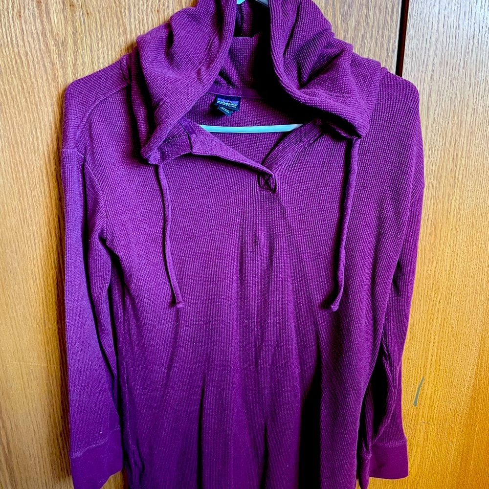 Patagonia size small thermal hoodie